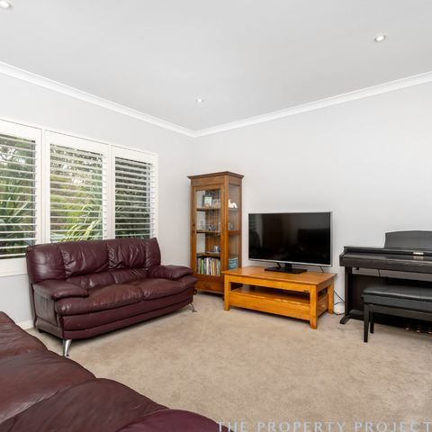 4 Coneflower Corner Churchlands WA 6018
