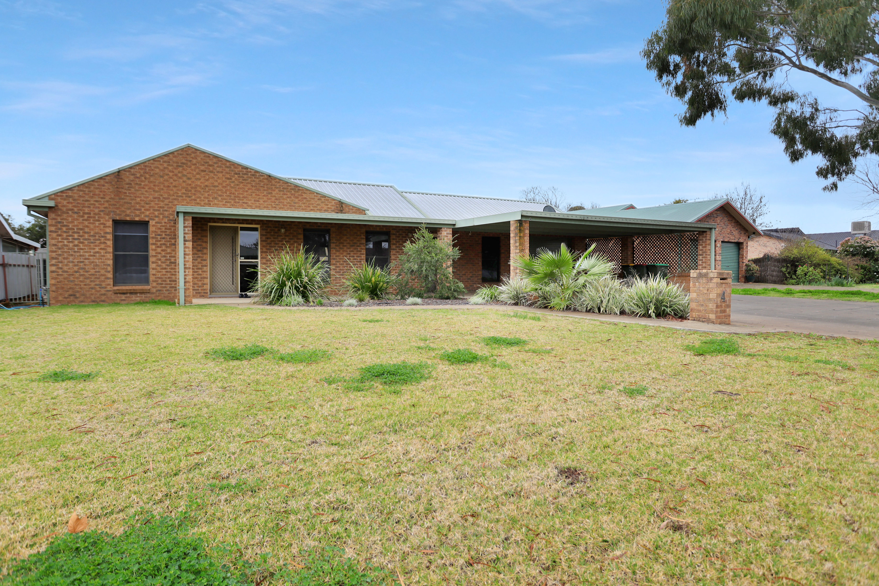 4 Oak Street, FORBES NSW 2871