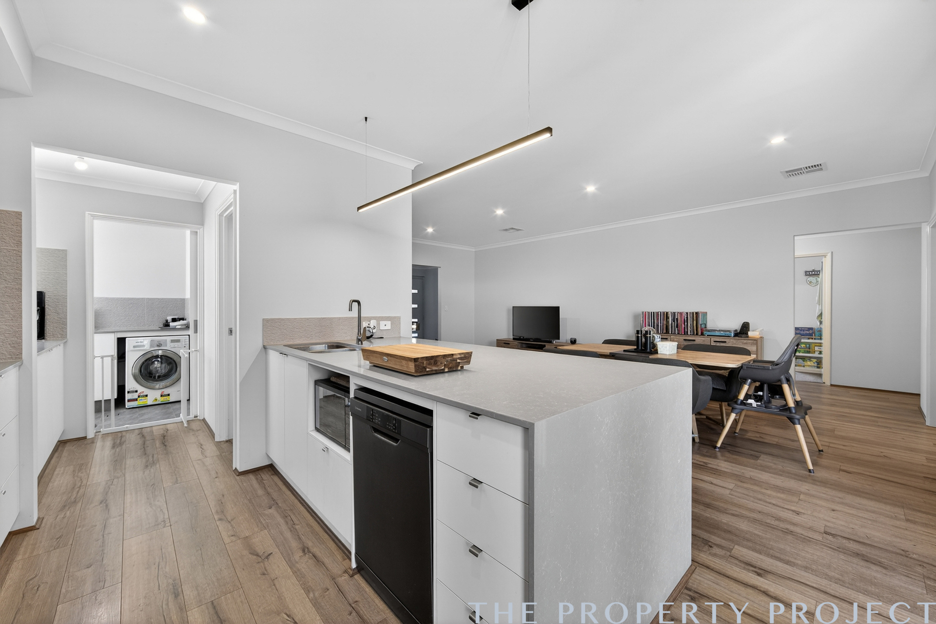 23 Lowlands Avenue Eglinton WA 6034