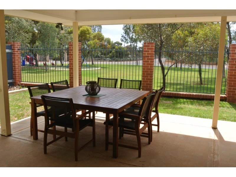 8A Nganka Way, Hannans, KALGOORLIE WA 6430
