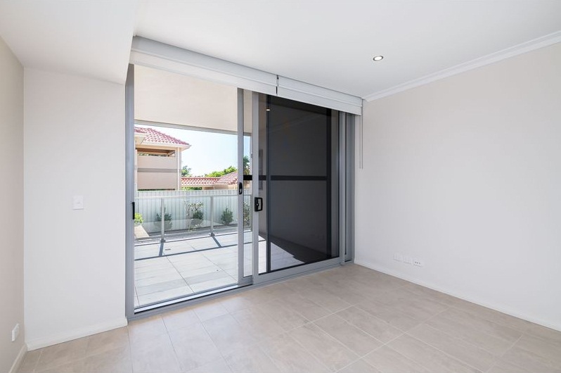 8 14 Lennard Street Marmion WA 6020