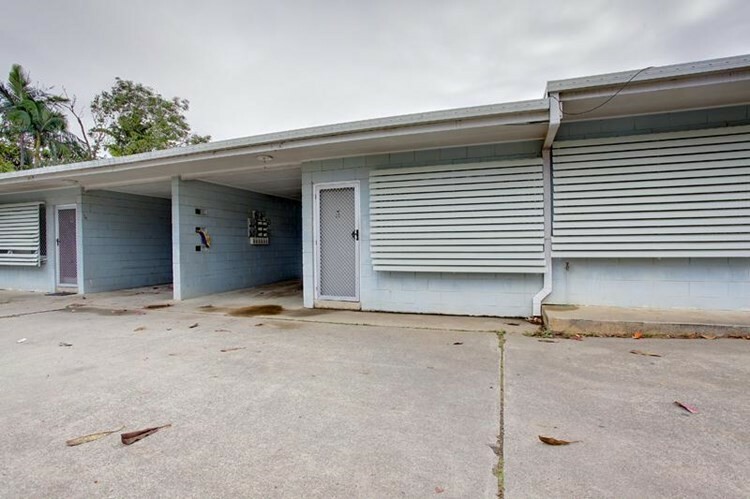 Unit 4 / 70 Stagpole St, WEST END QLD 4810