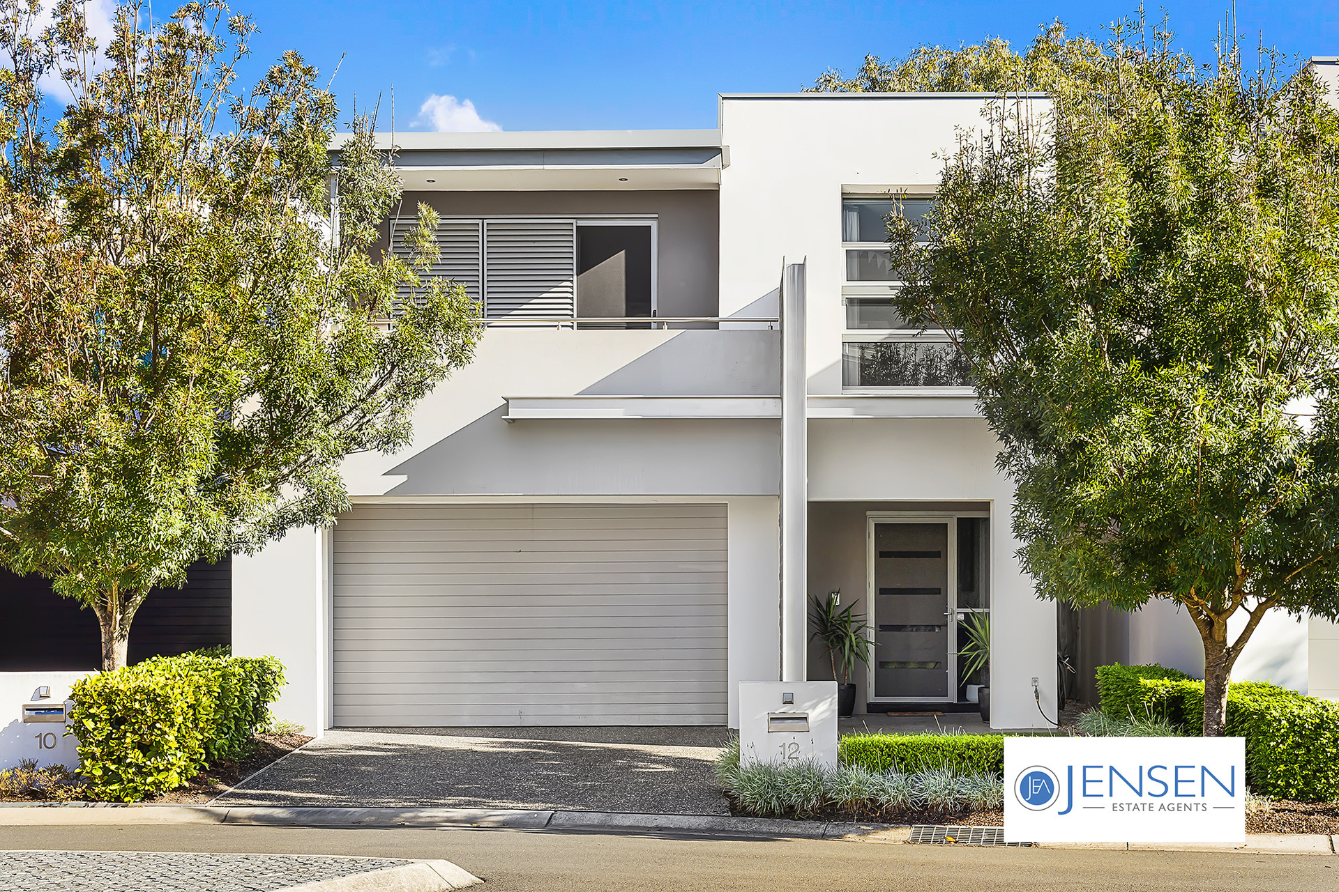 12 Peninsula Way, NORWEST NSW 2153