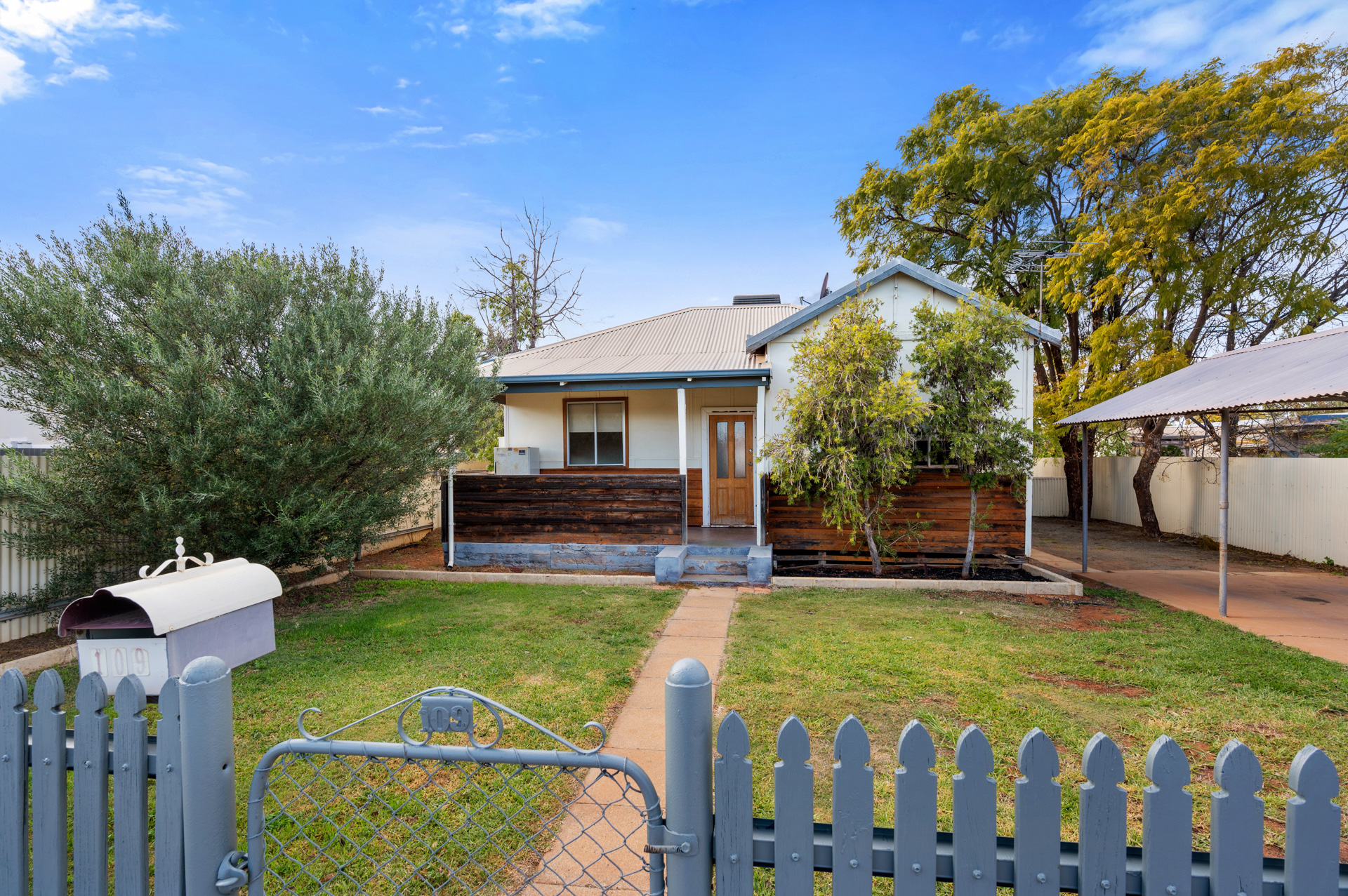109 Ward Street, LAMINGTON WA 6430
