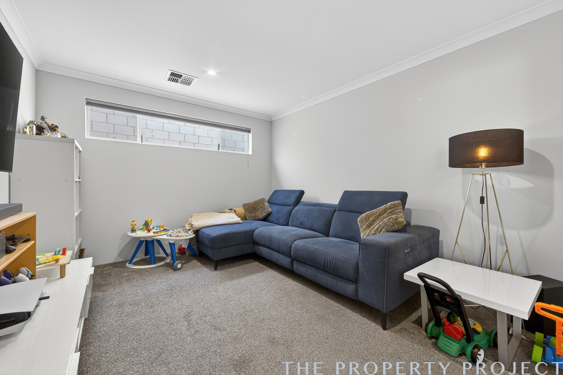 23 Lowlands Avenue Eglinton WA 6034