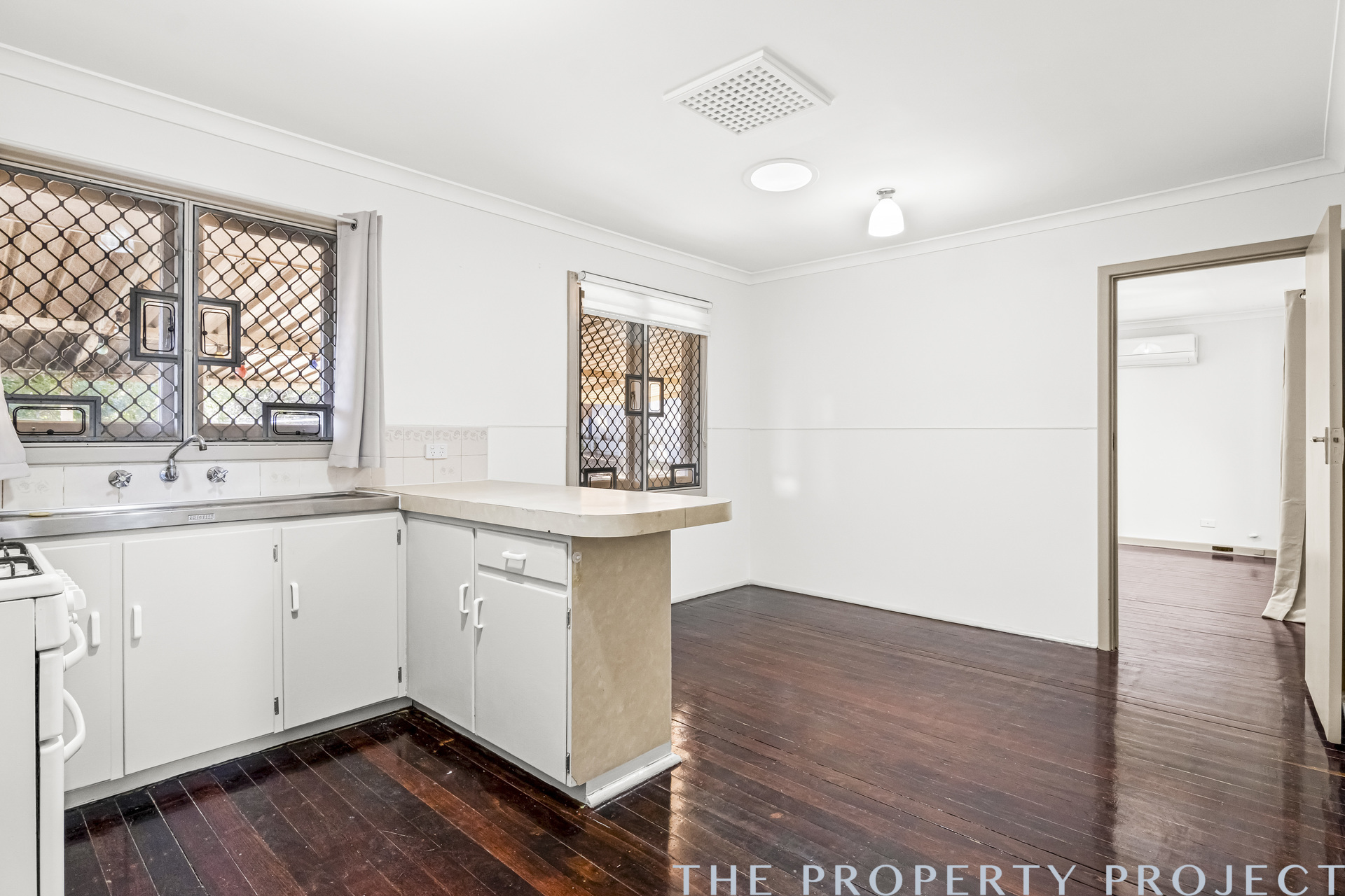 19 Barrows Way Balga WA 6061