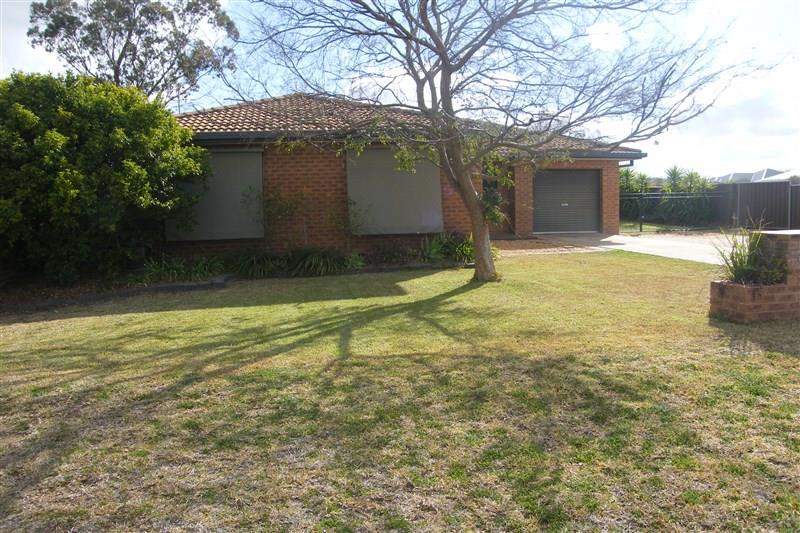 208 Farnell Street, FORBES NSW 2871