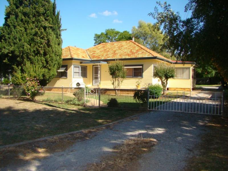 188 Merton St, BOGGABRI NSW 2382