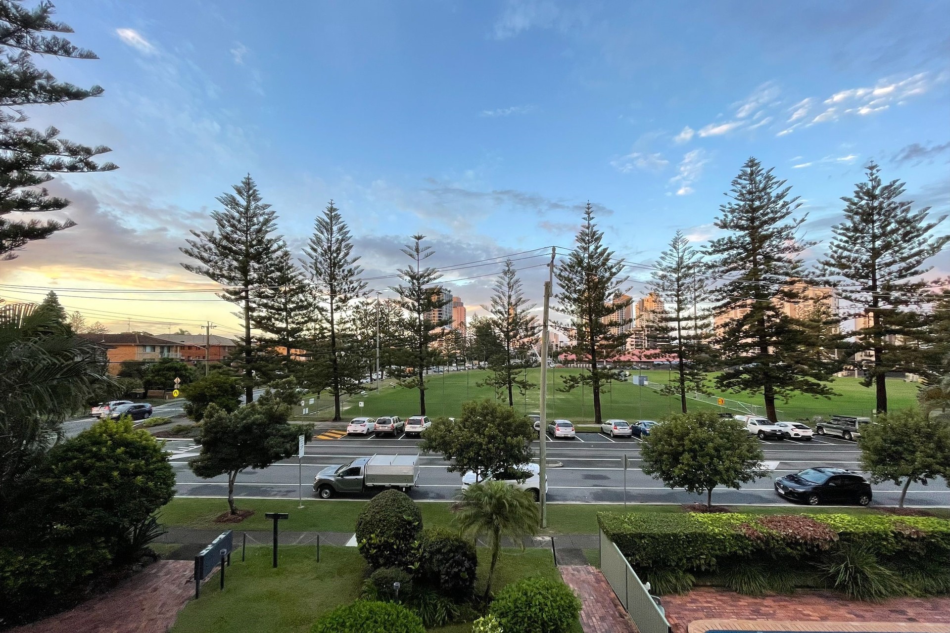 15 / 24 Chelsea Avenue, BROADBEACH QLD 4218
