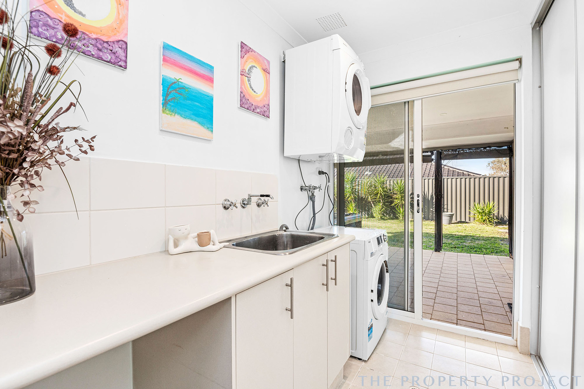 15 Ingham Street Aveley WA 6069