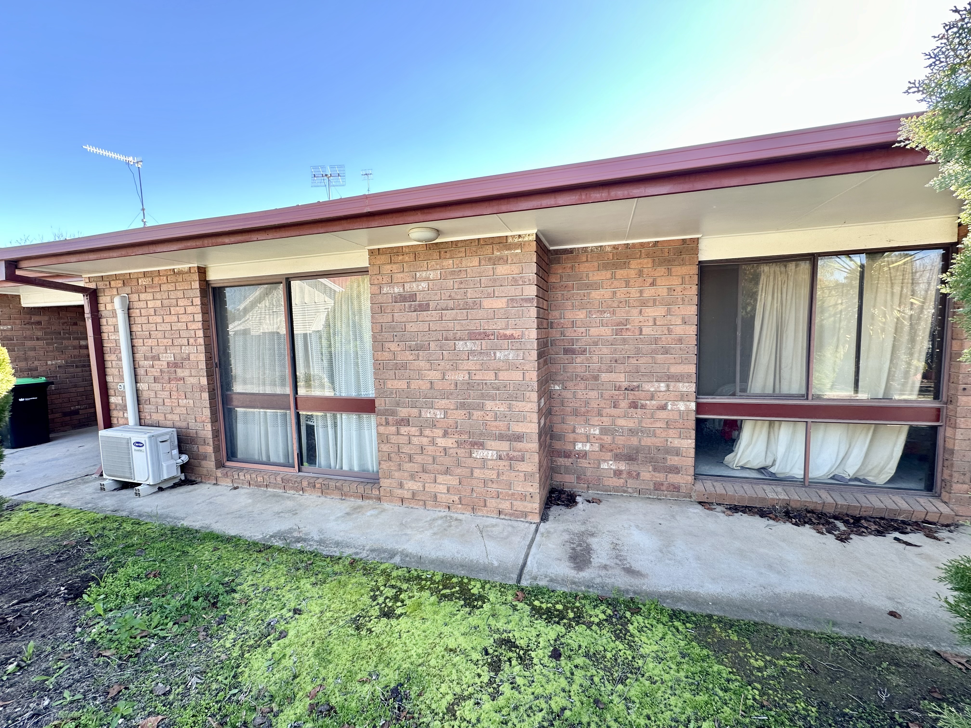 2 / 449 Cressy Street, DENILIQUIN NSW 2710