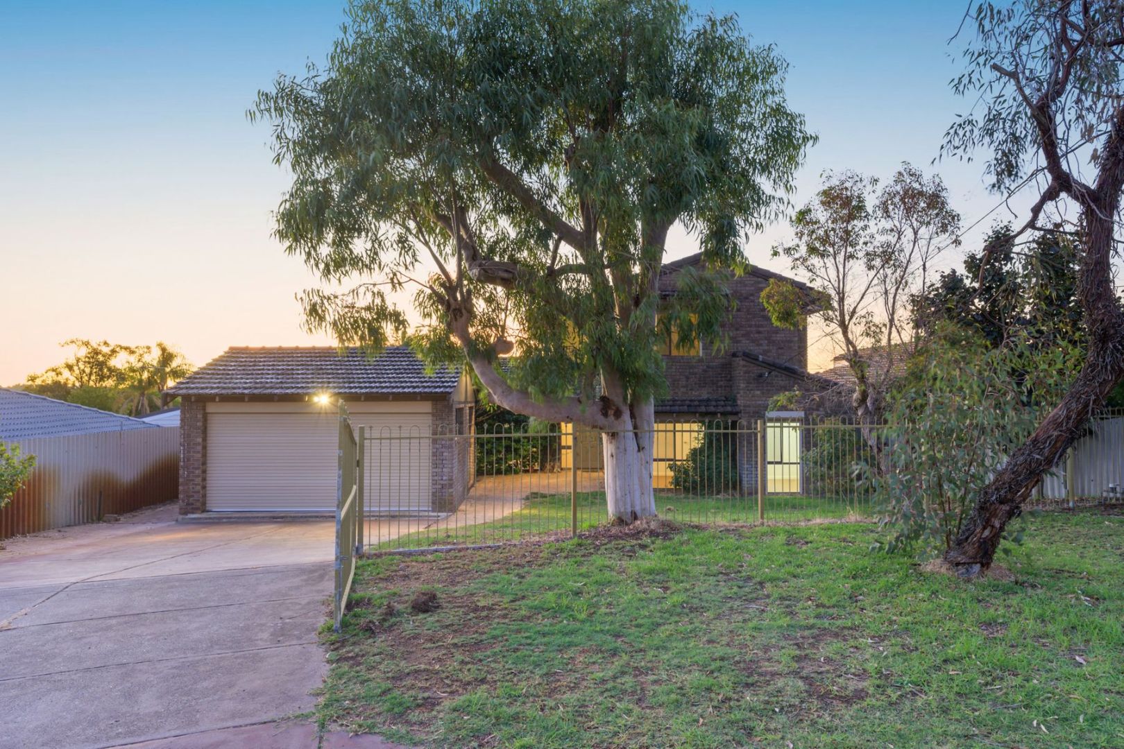 15 Tresise Street Carine WA 6020