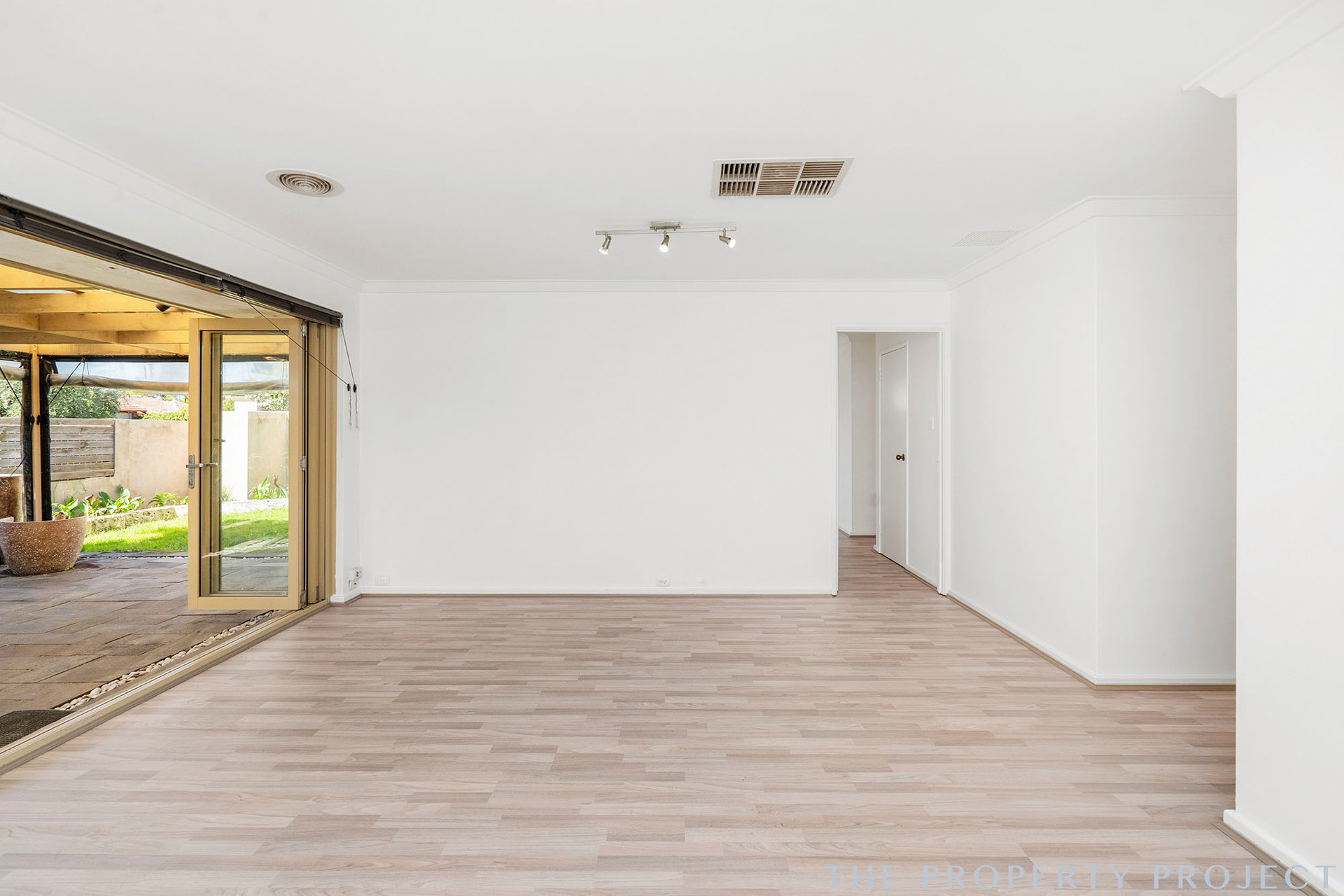 1 161-163 Edinboro Street Joondanna WA 6060