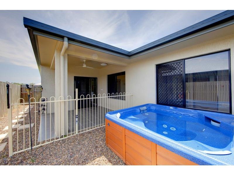 28 Makena Circuit, BURDELL QLD 4818