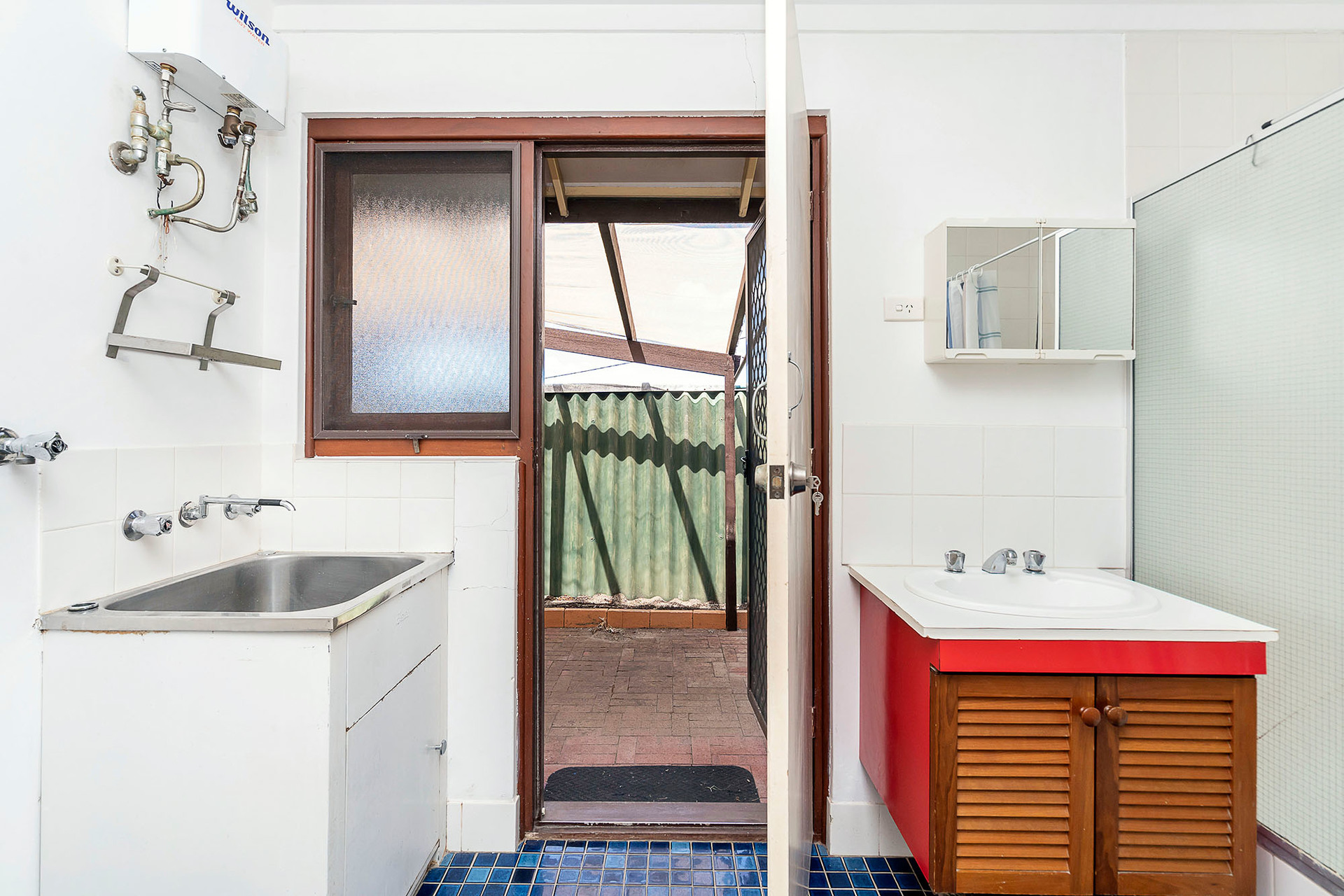 3 27 Edgehill Street Scarborough WA 6019