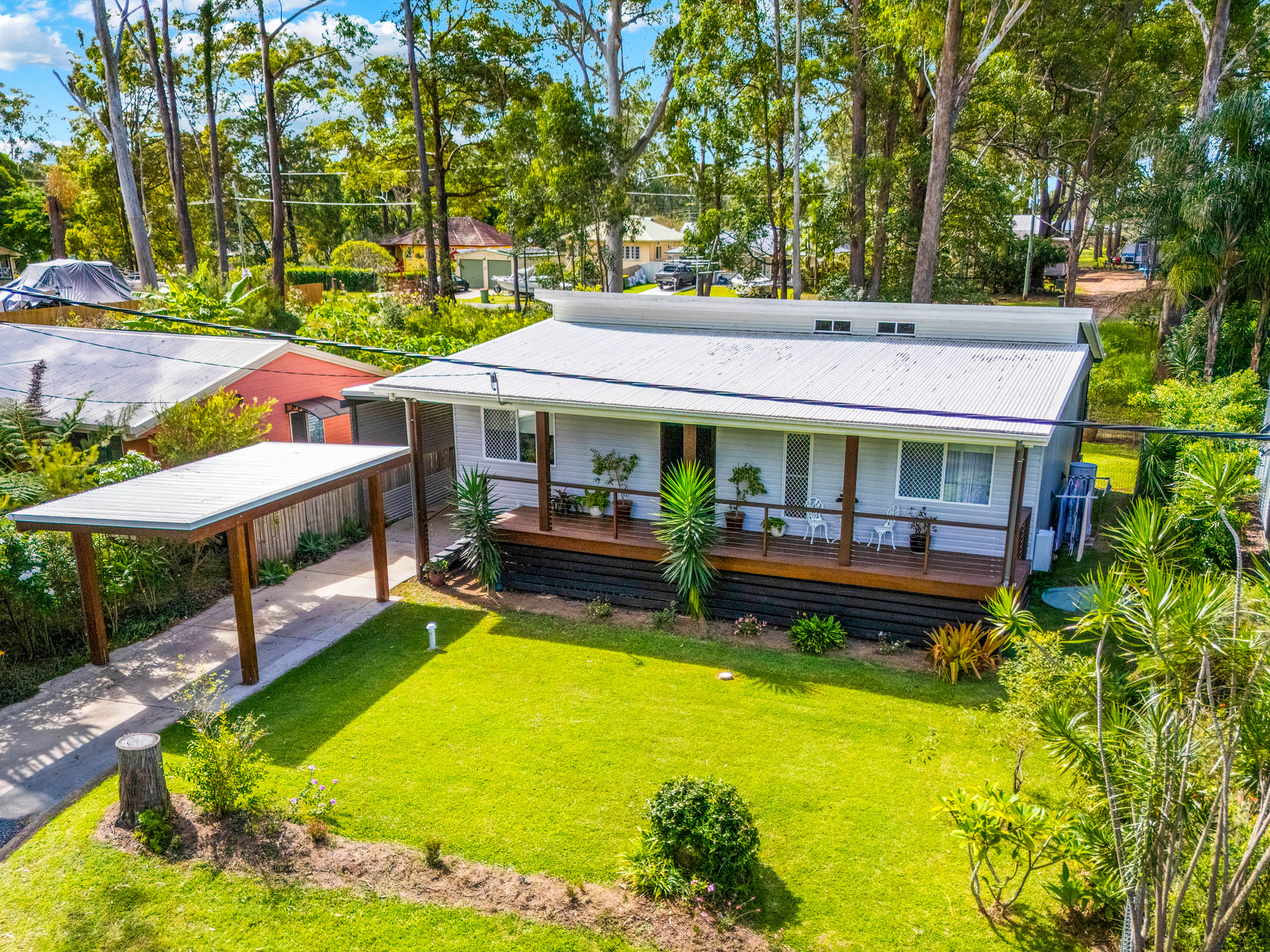 11 Angorra Street, RUSSELL ISLAND QLD 4184