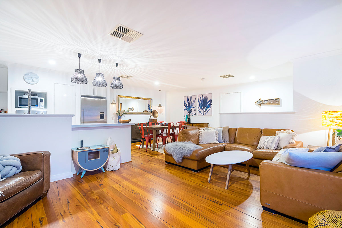 207a Grand Promenade Doubleview WA 6018
