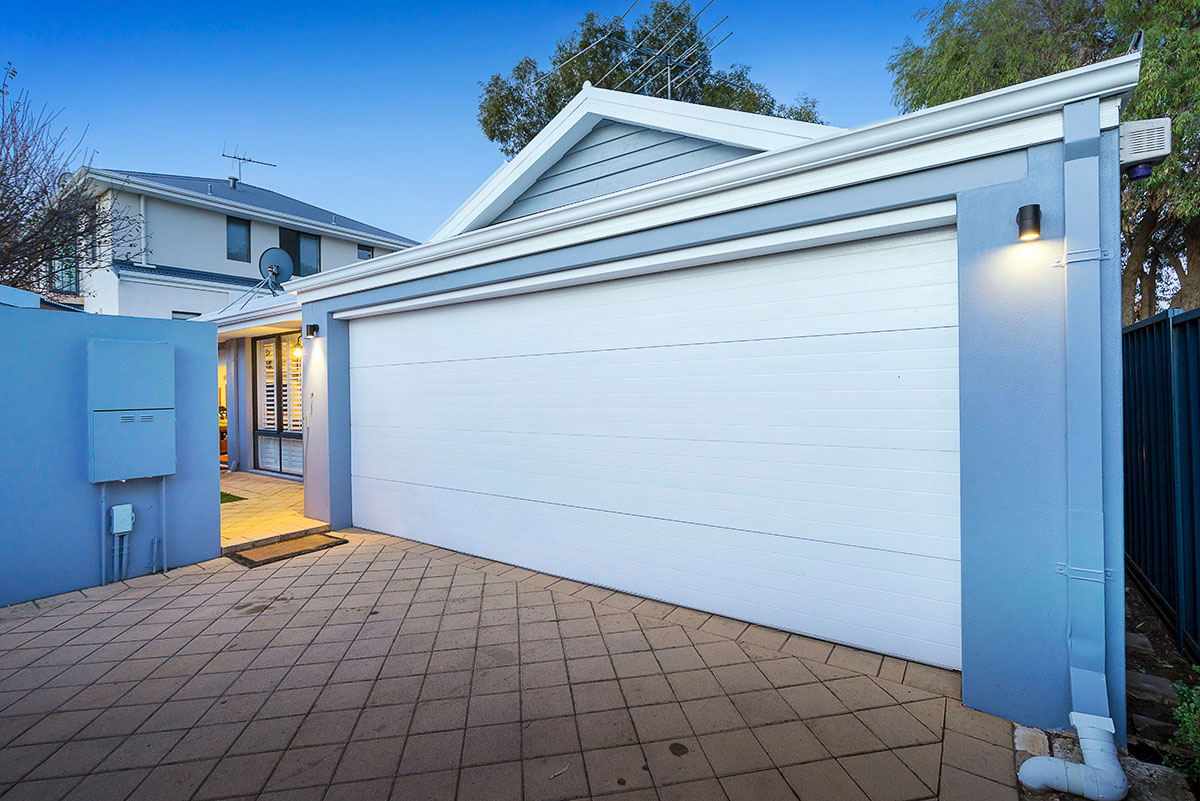 207a Grand Promenade Doubleview WA 6018