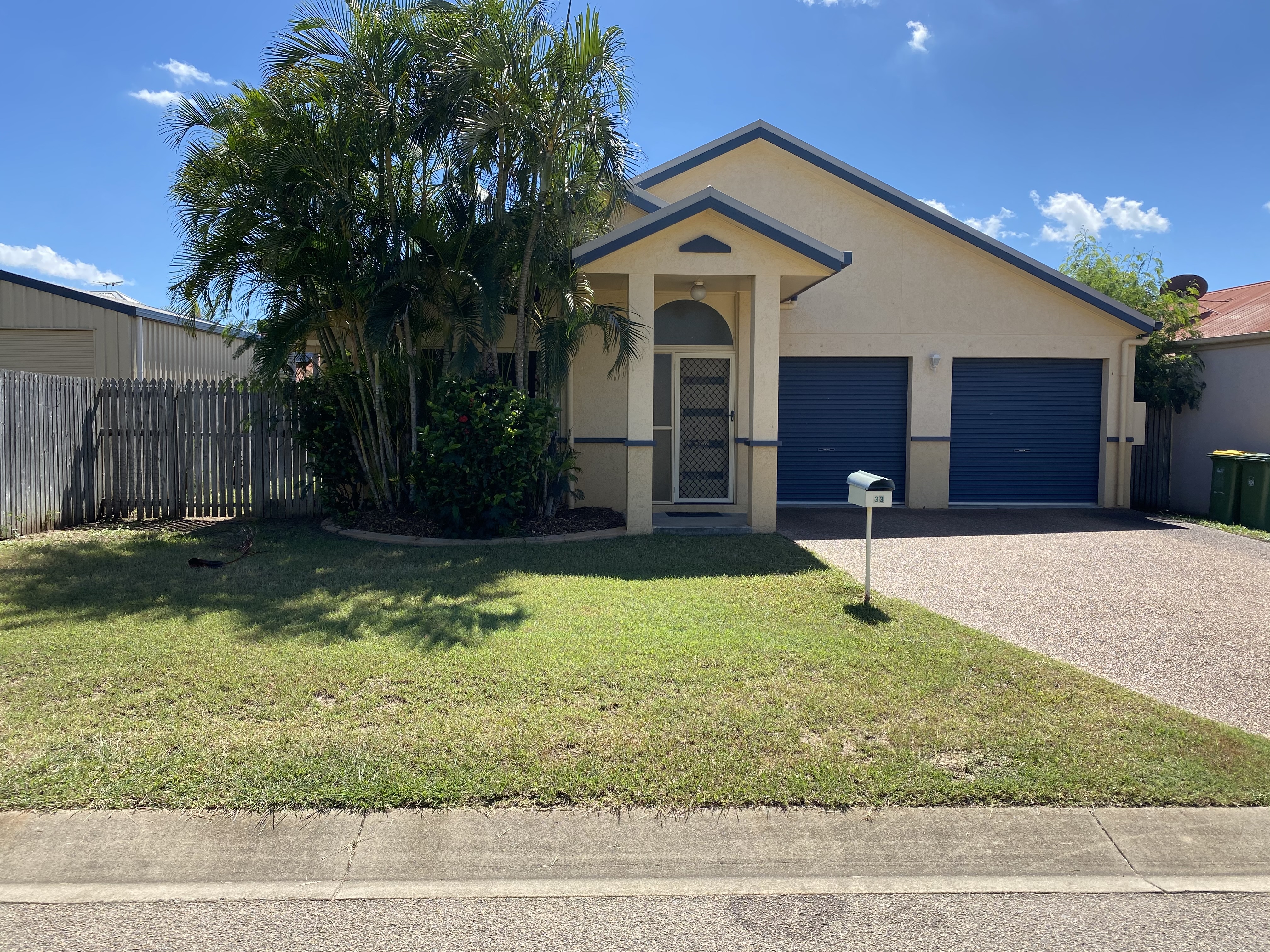 33 Southern Cross Cct, DOUGLAS QLD 4814