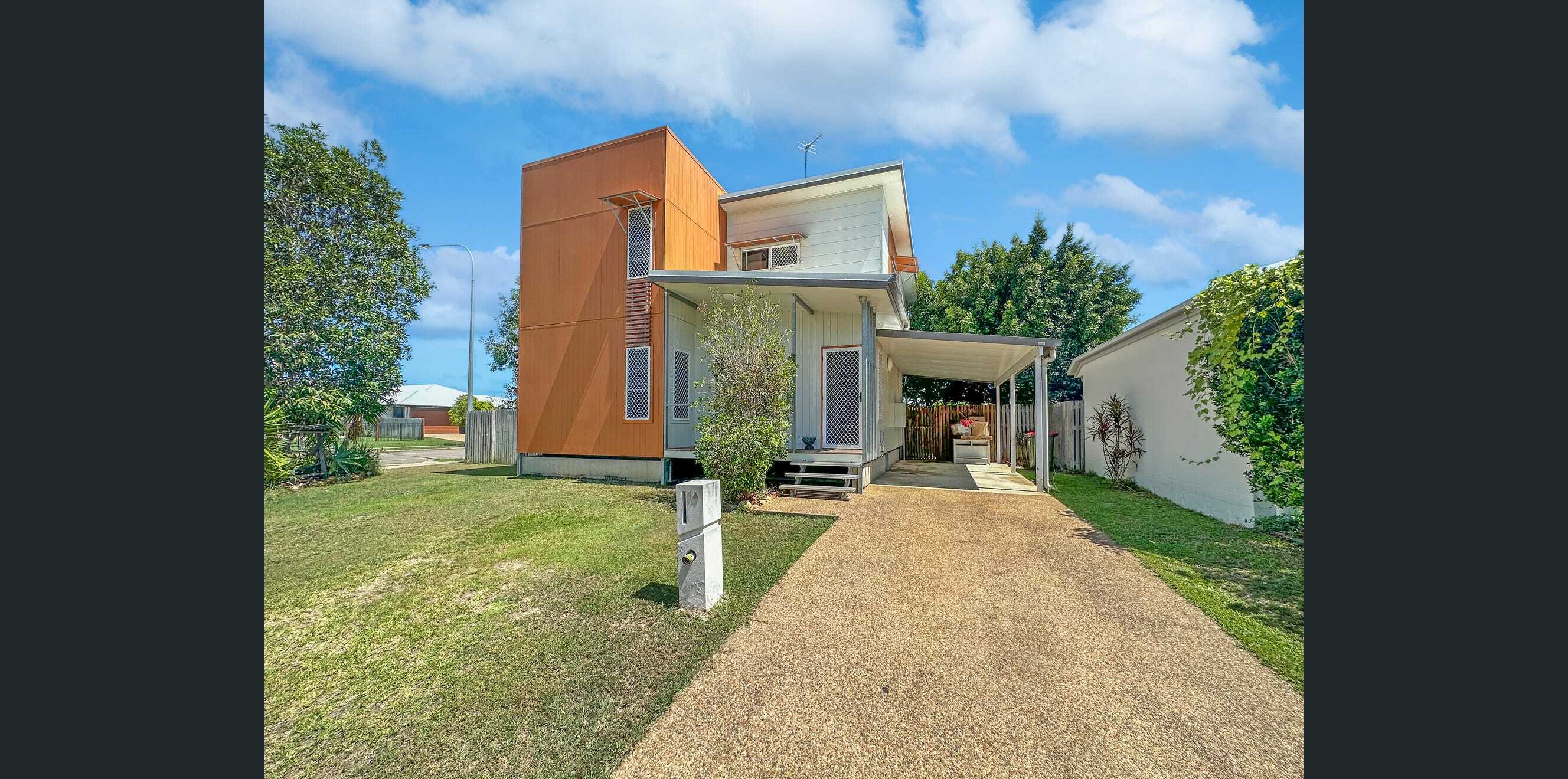 1a Trevalla Ent, BURDELL QLD 4818