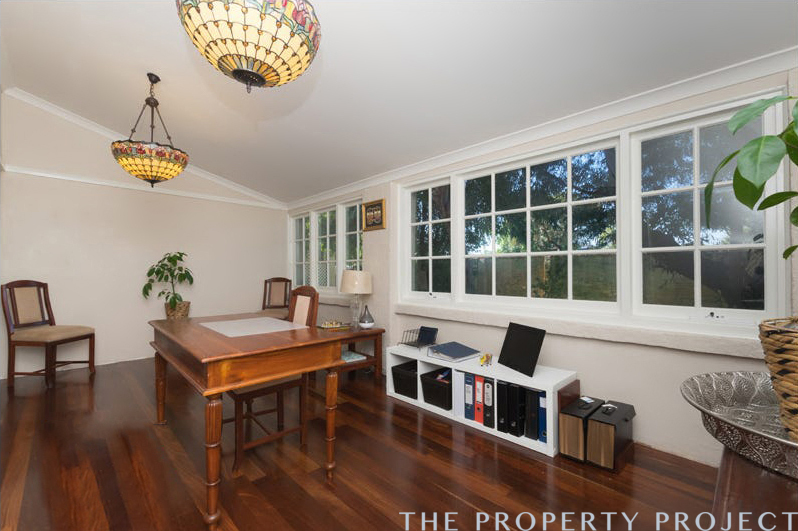 12 Surrey Street Dianella WA 6059