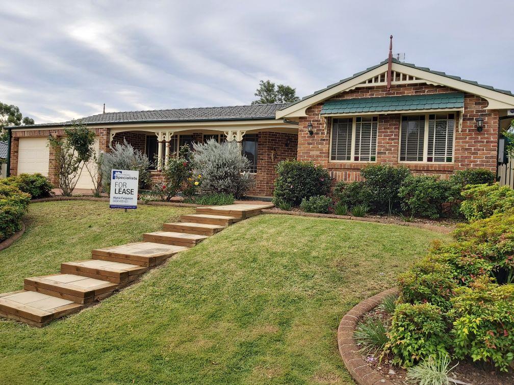 4 Yulan Road, NARELLAN VALE NSW 2567