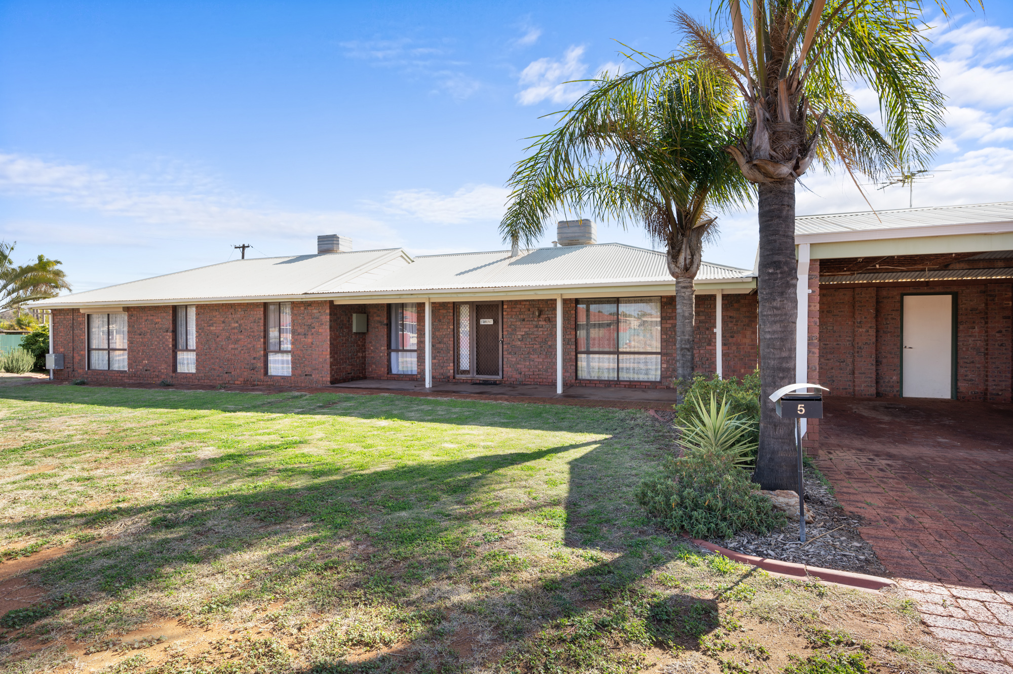 5 Tamblyn Street, SOUTH KALGOORLIE WA 6430