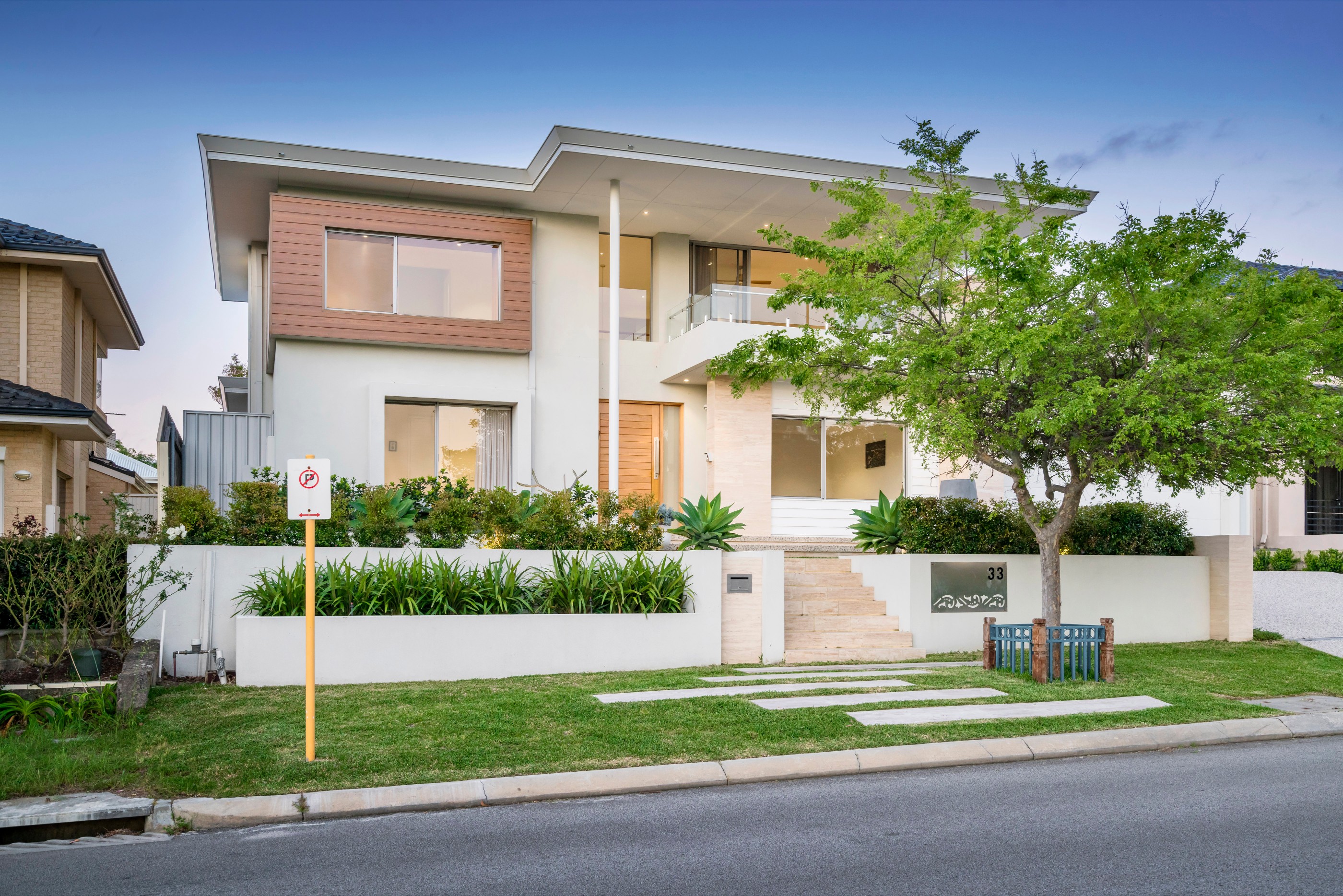 33 Dolomite Crt Churchlands WA 6018