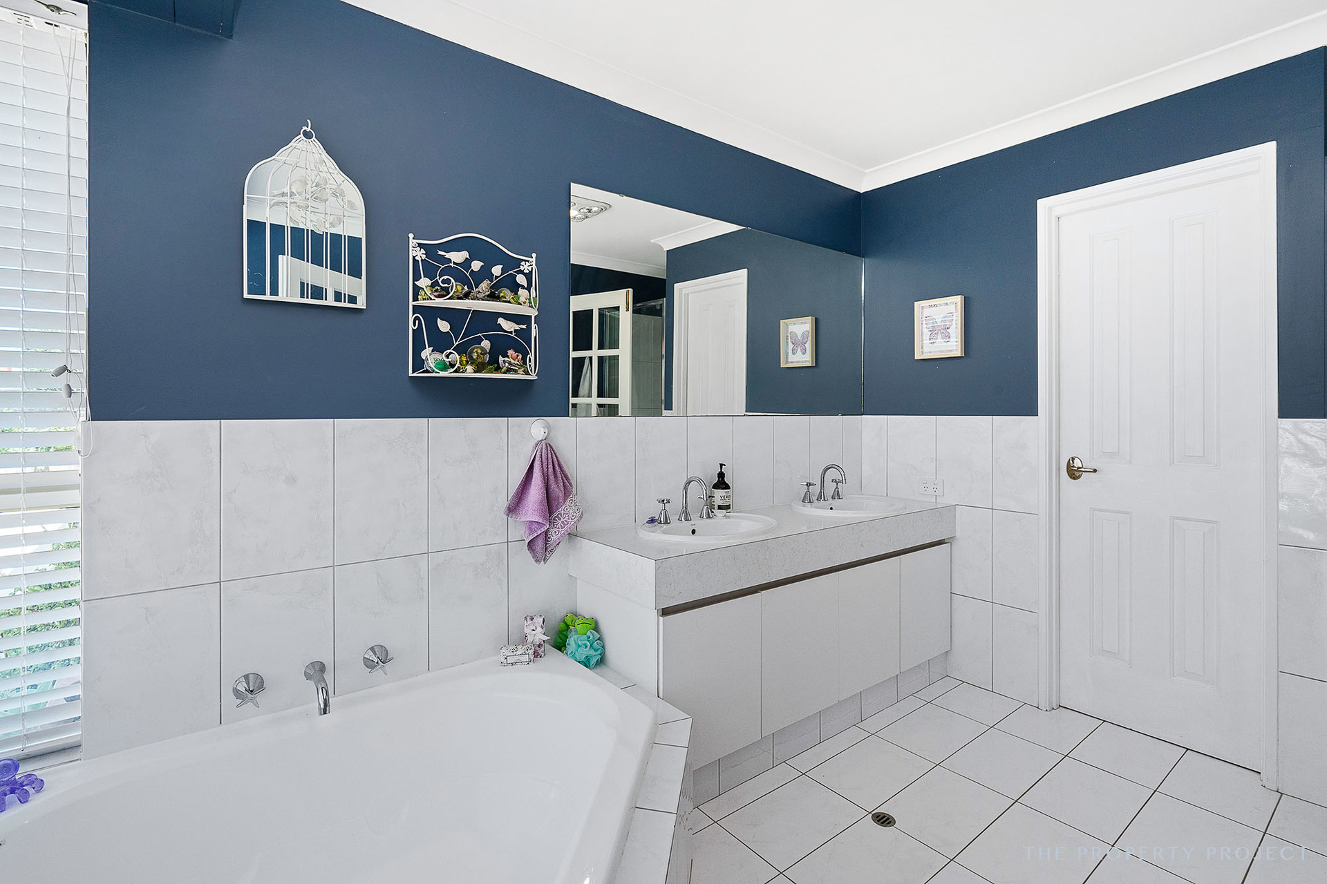 5 Cranston Loop Kinross WA 6028