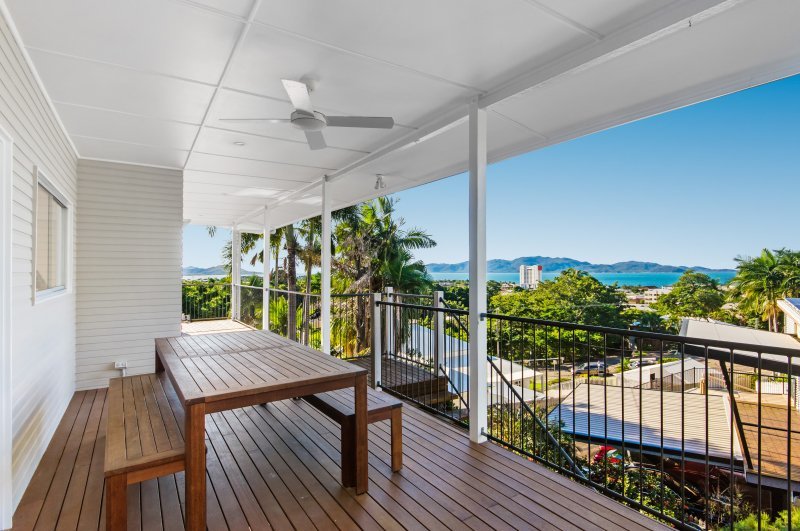 26 Murray St, NORTH WARD QLD 4810