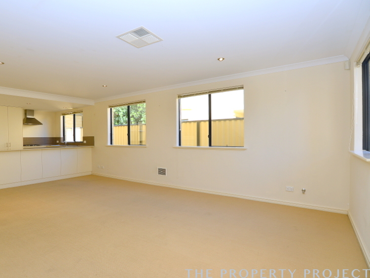 4 3 Elward Place Balga WA 6061