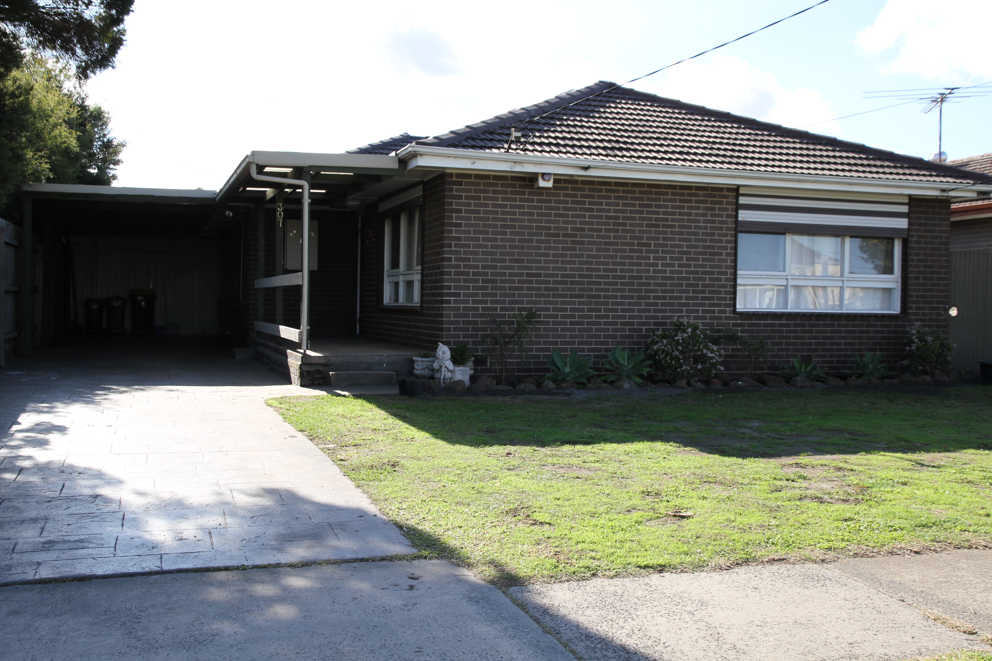 307 Cheltenham Road, KEYSBOROUGH VIC 3173