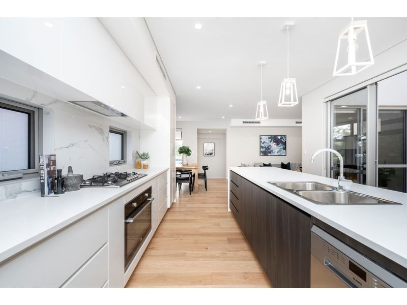 409 Vincent St W West Leederville WA 6007