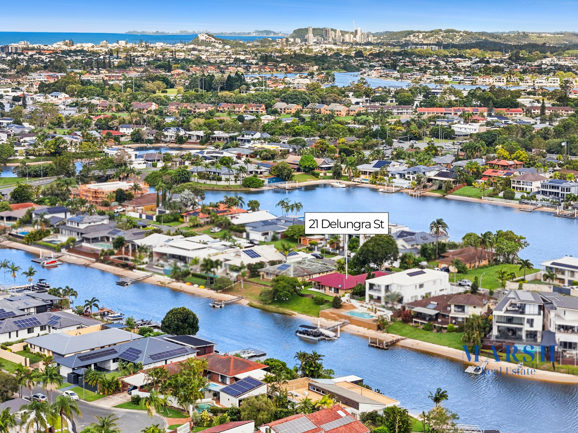 21 Delungra Street, BROADBEACH WATERS QLD 4218