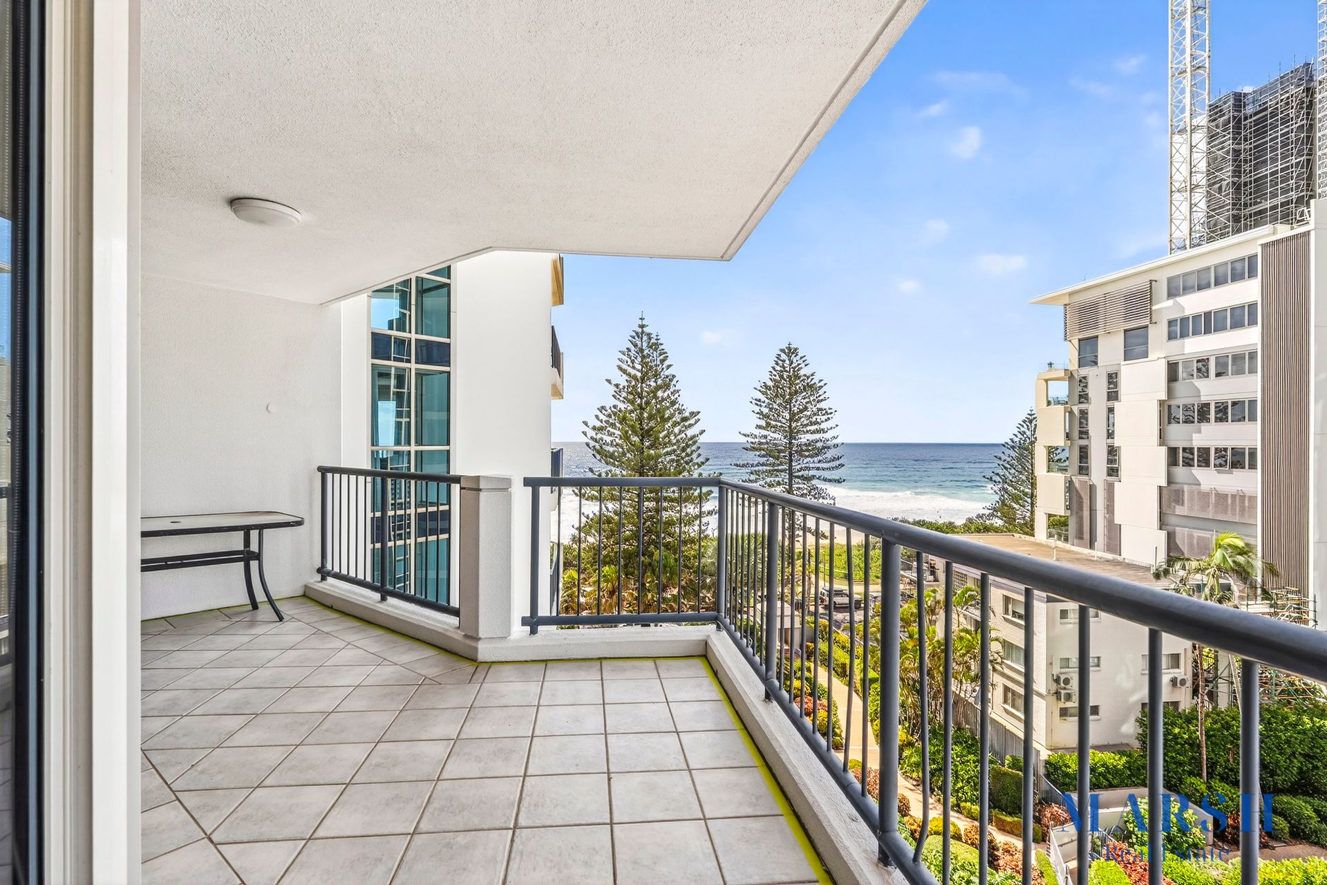 33 / 100 Old Burleigh Road, BROADBEACH QLD 4218