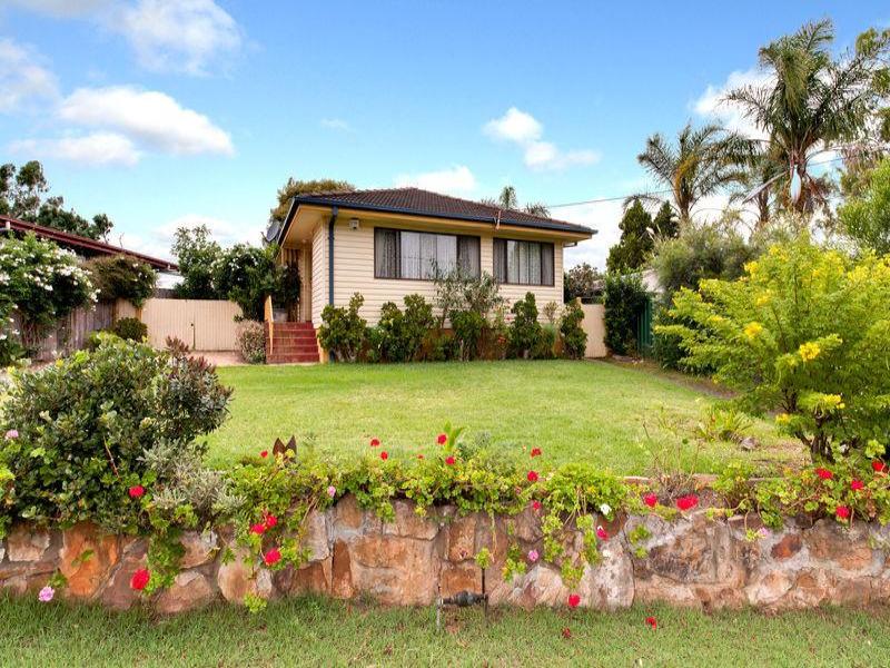 30 Lindesay St, LEUMEAH NSW 2560