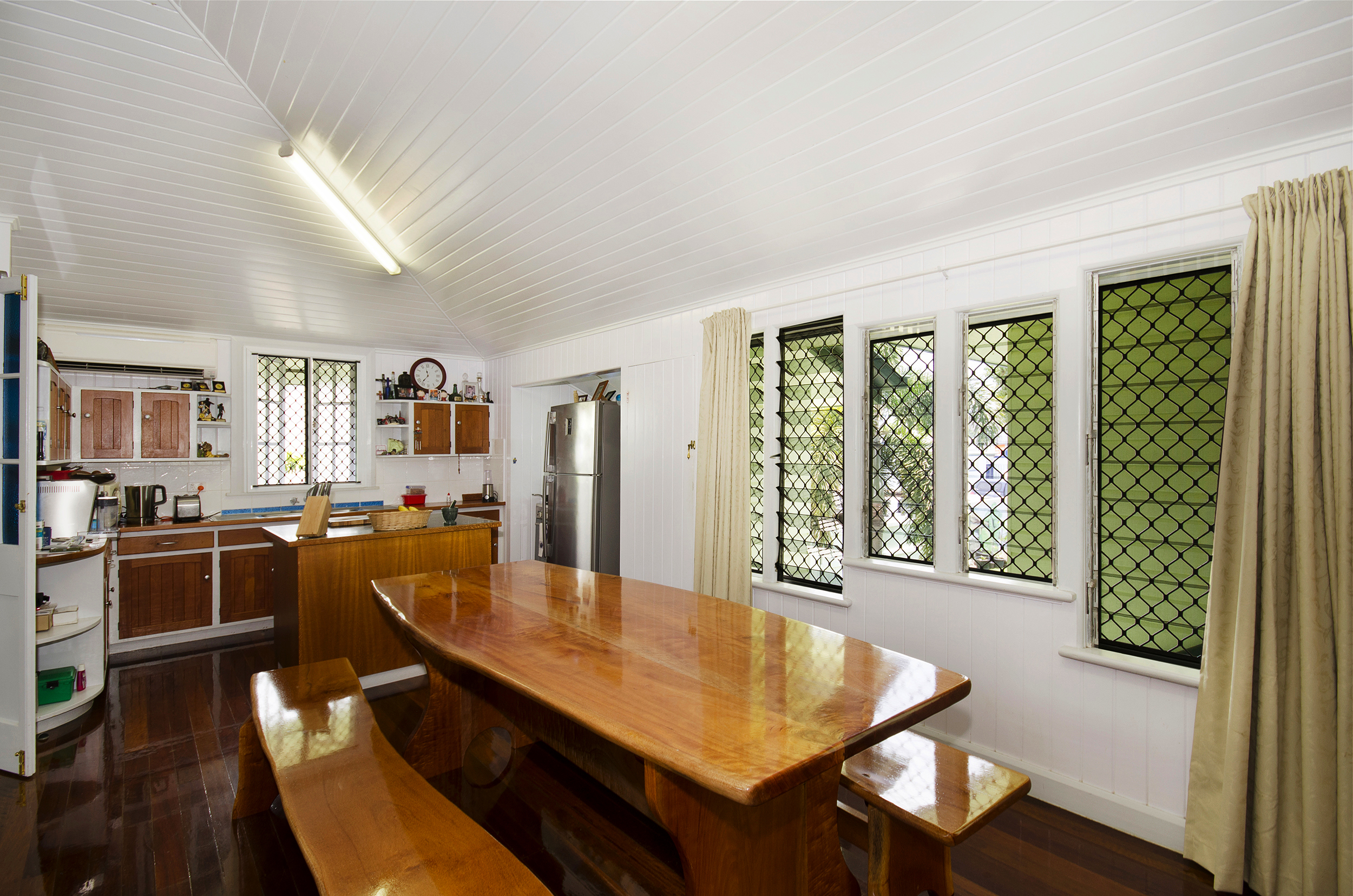 1 / 4 Soule Street, HERMIT PARK QLD 4812