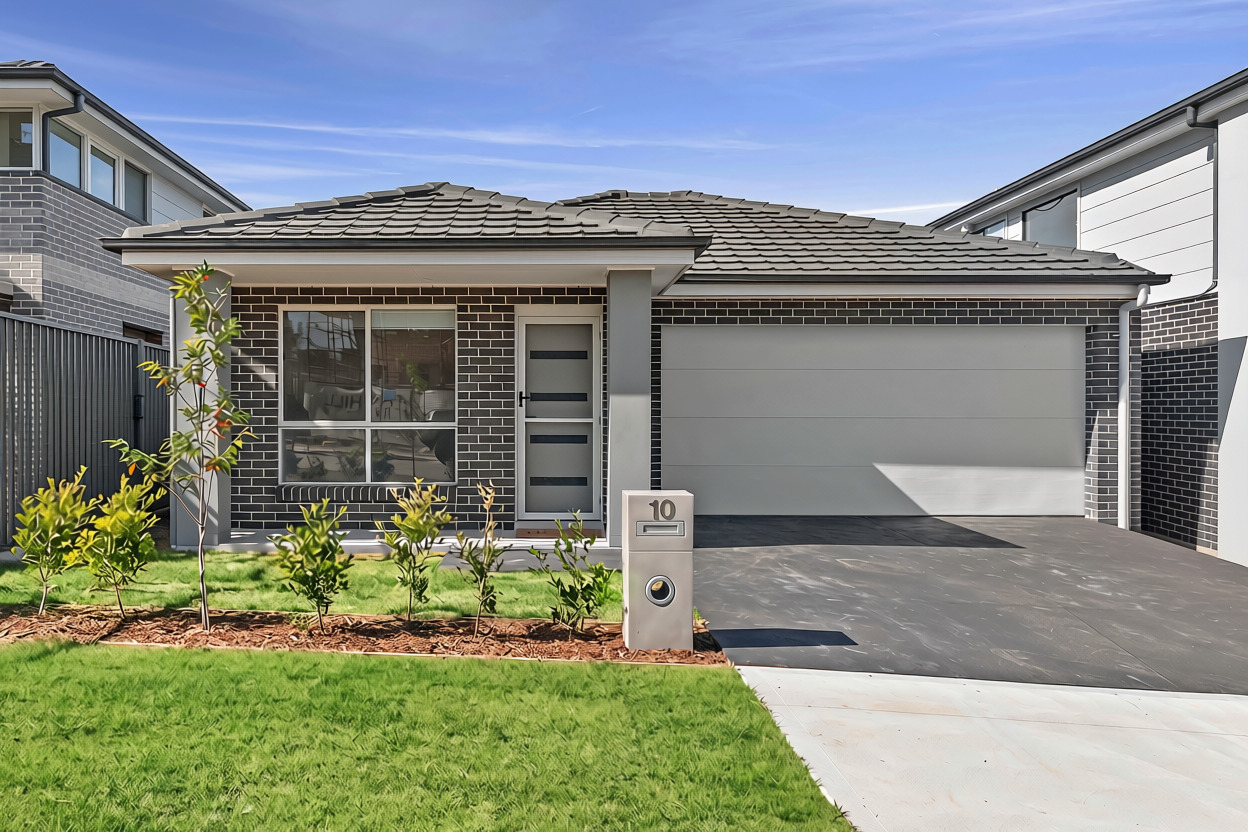 10 Sprowle St, ROUSE HILL NSW 2155