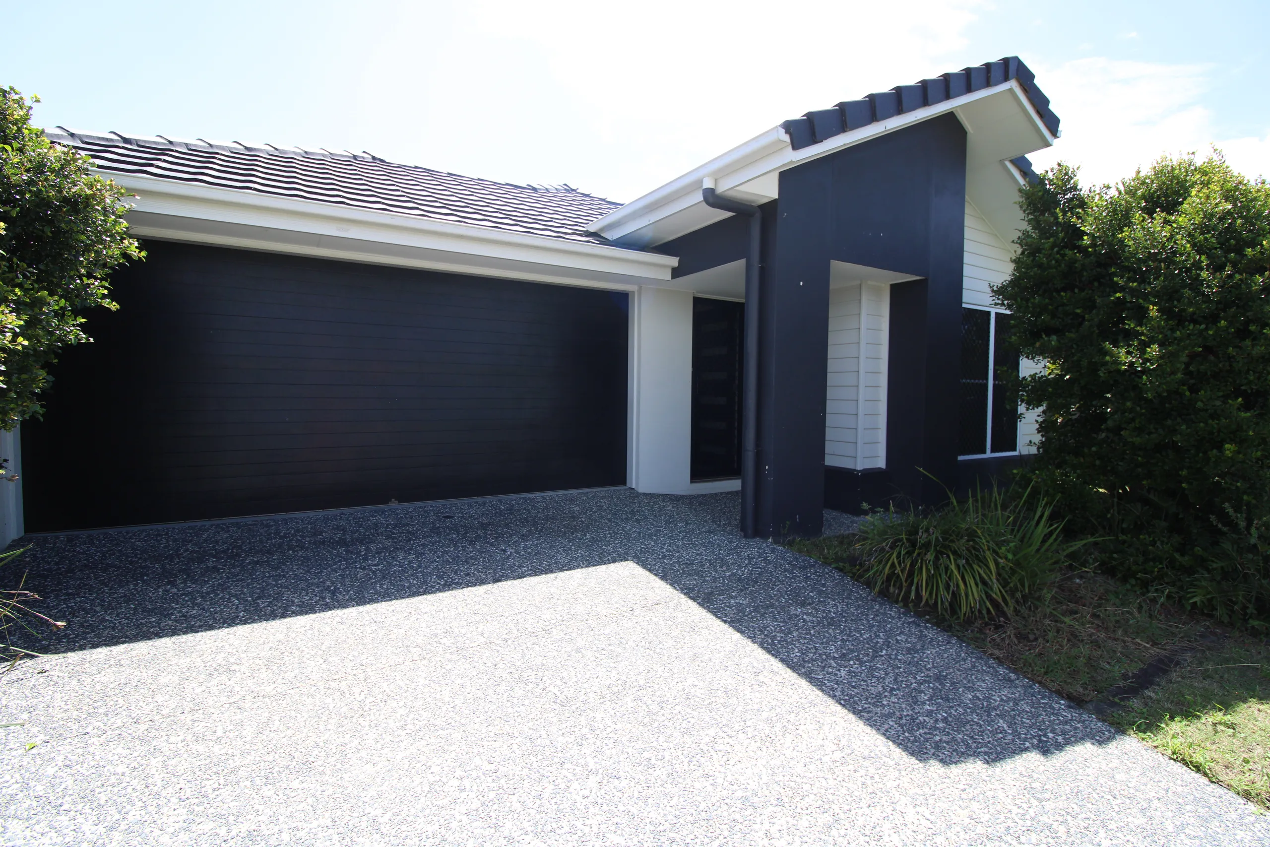 70 Milbrook Crescent, PIMPAMA QLD 4209