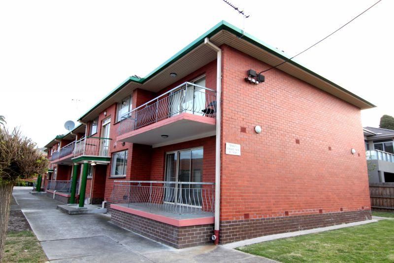 1 / 20 Dene Avenue, MALVERN EAST VIC 3145