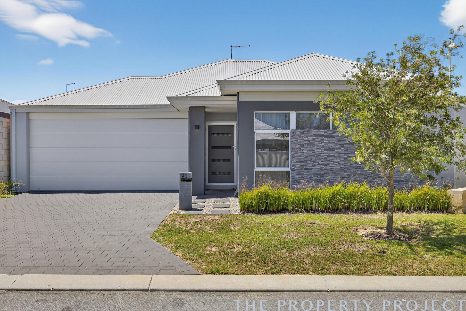 23 Lowlands Avenue Eglinton WA 6034