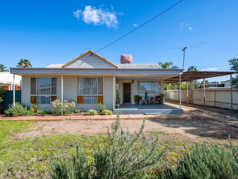 102 Wittenoom St, WEST LAMINGTON WA 6430