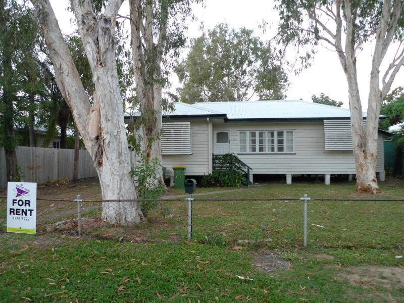 57 Rose Street, NORTH WARD QLD 4810