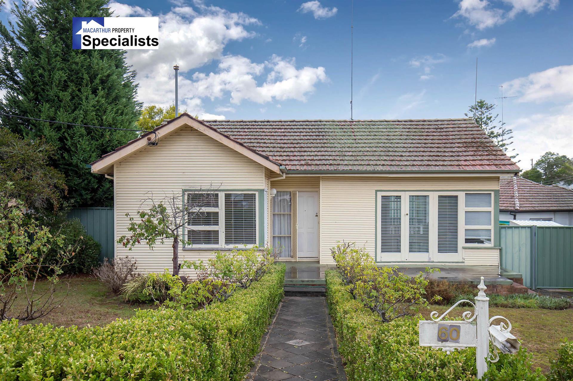 60 Farnsworth Avenue, CAMPBELLTOWN NSW 2560