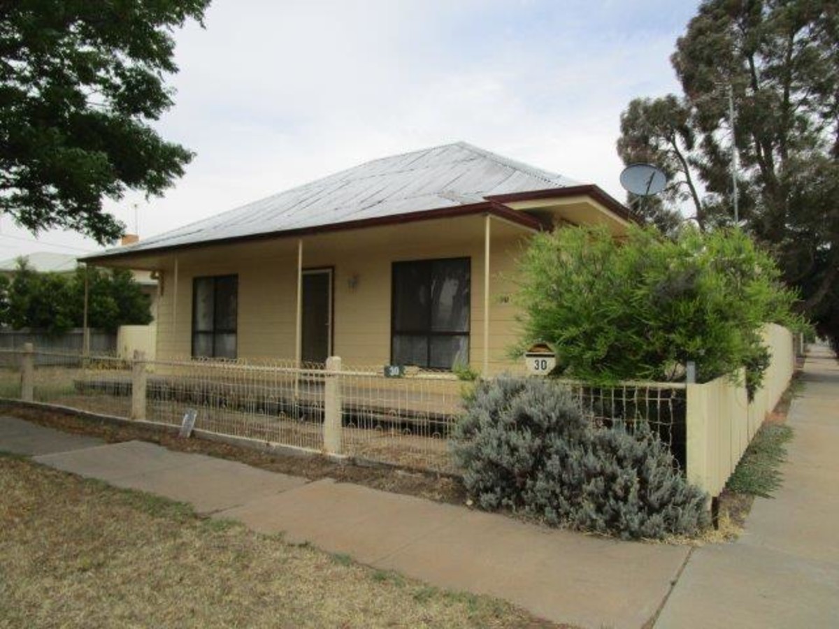 30 Walker Street, DONALD VIC 3480