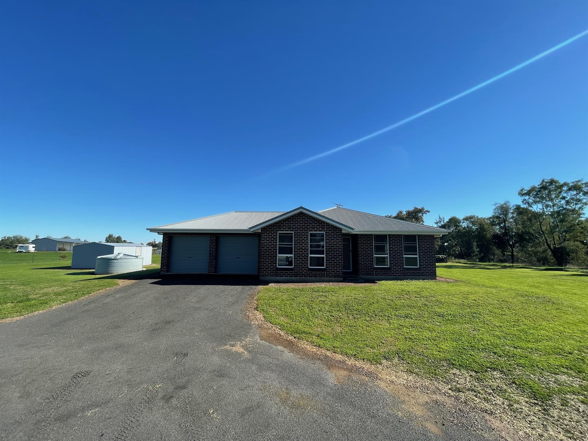 128 Riverside Drive, NARRABRI NSW 2390