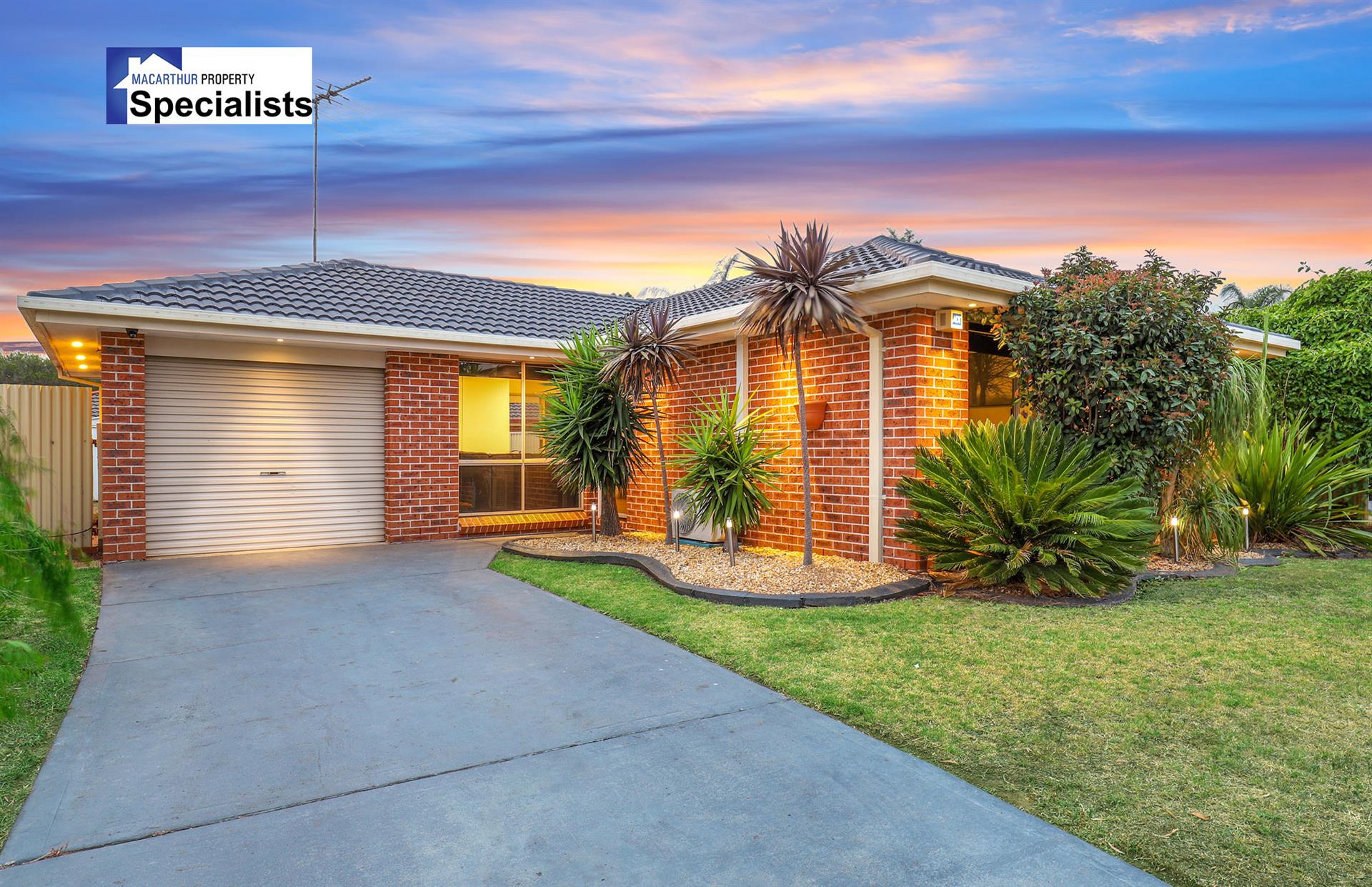1 Fiveash Street, ST HELENS PARK NSW 2560