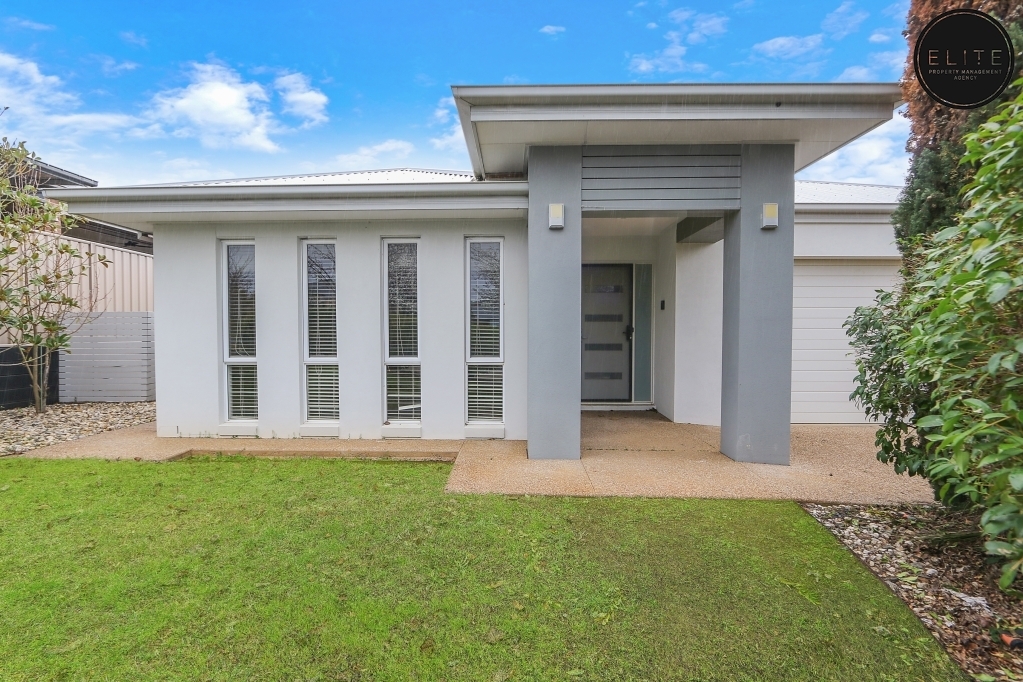 8 Bremer Avenue, WODONGA VIC 3690