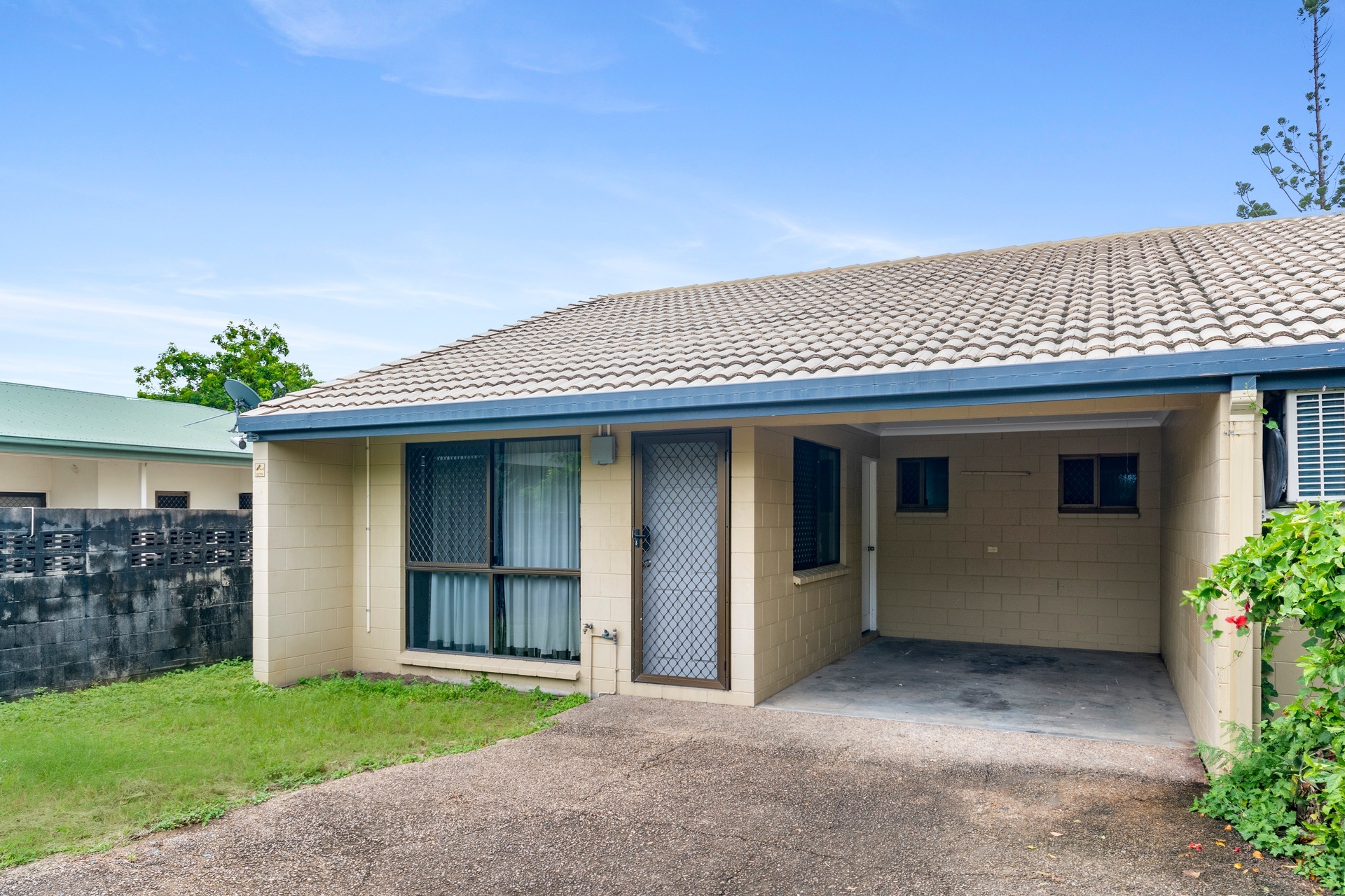 Unit 5 / 18 Percy St, WEST END QLD 4810