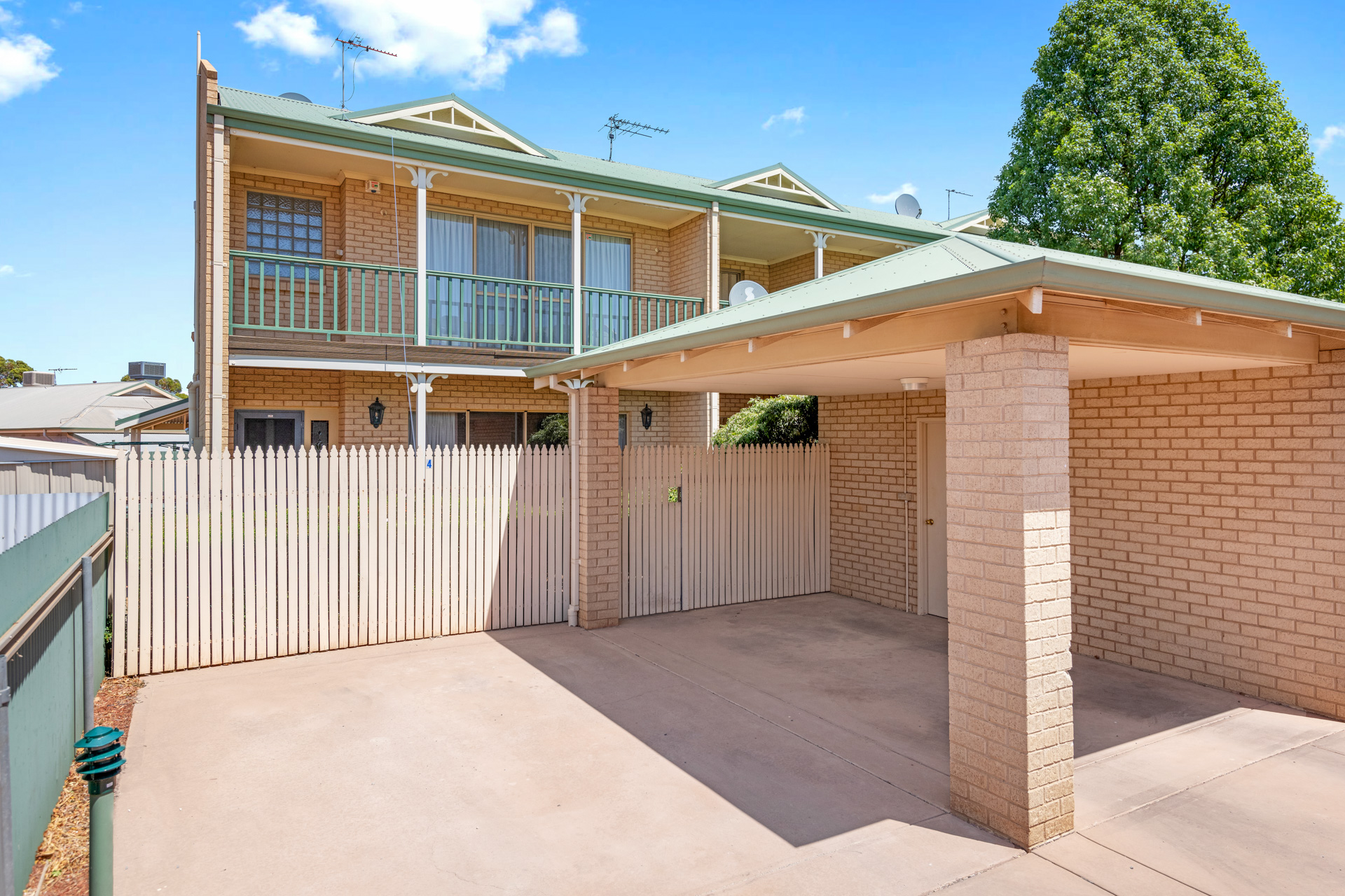 4 / 14 Croesus Street, KALGOORLIE WA 6430